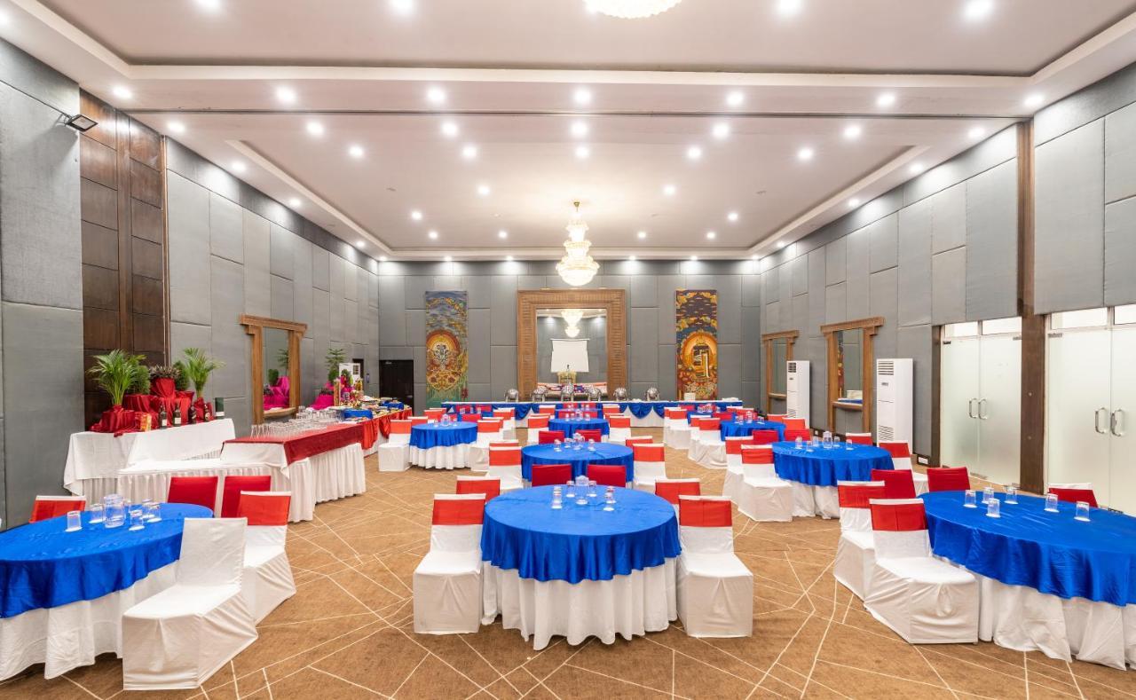 Soaltee Westend Premier Nepalgunj Kültér fotó